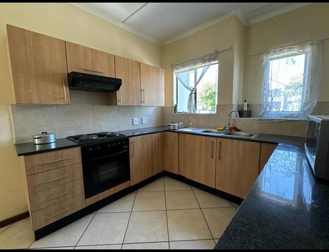 2 BEDROOM APARTMENT FOR SALE IN FERNDALE